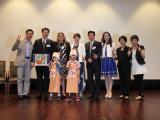 The representatives of Grand Hyatt Hong Kong and Prince Jewellery & Watch Company, Heep Hong Ambassadors Mr Sunny Chan and Mrs Nicola Cheung Young posed for pictures with Heep Hong children.